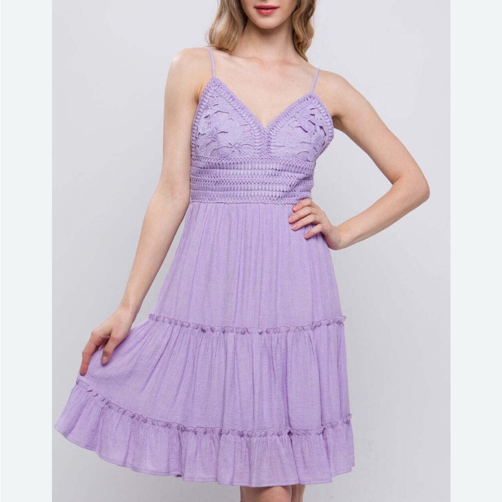 2Bella Lilac Crochet Detail Maxi Dress NWOT size large
